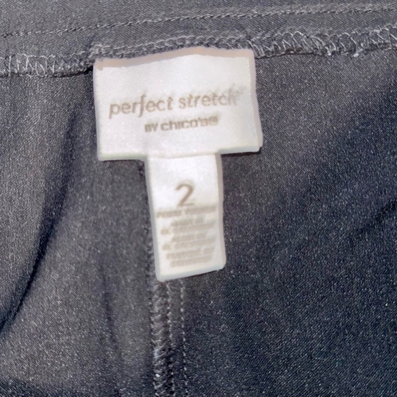 2 Pair Chico's Perfect Stretch Shorts - 1 pair Black, 1 pair Beige - Picture 13 of 14
